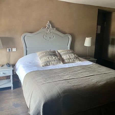 Hotel De La Tour Châtillon-sur-Chalaronne Zewnętrze zdjęcie